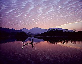 VR游戏《灵魂契约》新系统 武器必杀技等情报公开